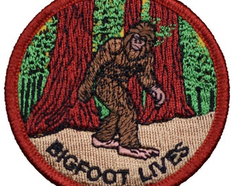 Bigfoot Patch - Sasquatch, Forest, Bigfoot Lives 2.5" (Iron on)