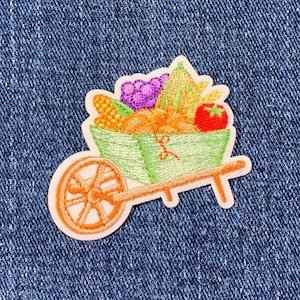Autumn Applique Patch - Wheelbarrow, Harvest, Fruit, Fall Badge 2&quot; (Iron on)