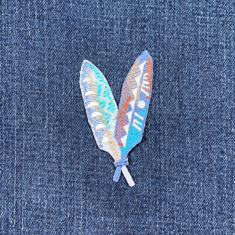 Parche con aplique de plumas del suroeste - Insignia bordada de nativo americano de 7 cm (para planchar) imagen 2