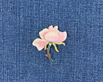 Small Pink Rose Applique Patch - Embroidered Flower Garden Badge 1-3/8" (Iron On)