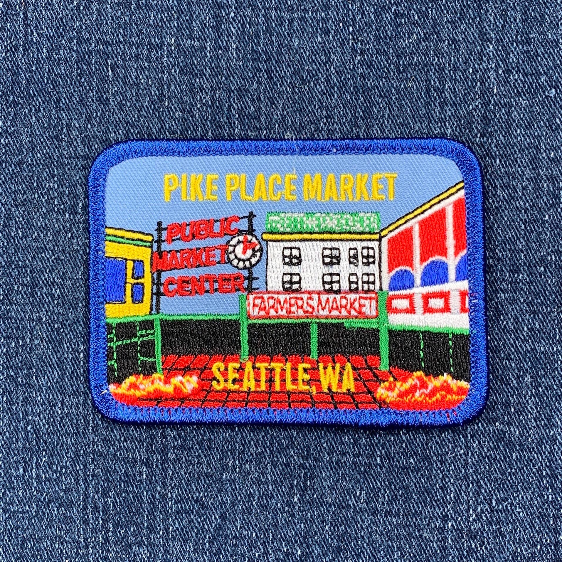 パイクプレイスマーケット シアトル パッチ - 刺繍入り