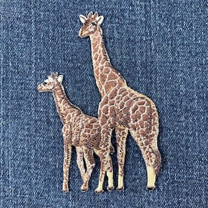 Two Giraffes Applique Patch - Safari Zookeeper Embroidered Animal Badge 3.75" (Iron On)