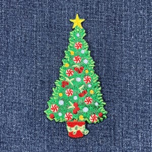 Weihnachtsbaum Applikation Aufnäher - Gestickter Urlaub Dekoratives Abzeichen 9,5 cm (aufbügeln)