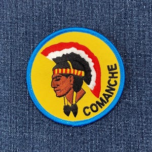 コマンチパッチ - 刺繍入りネイティブアメリカンインディアンバッジ 3インチ (アイロン接着)