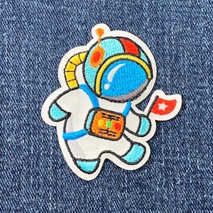 Astronaut Applique Patch - Embroidered Outer Space Badge 2.25&quot; (Iron On)