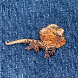 Frill Neck Lizard Applique Patch - Embroidered Frilled Reptile Badge 3.5" (Iron On)