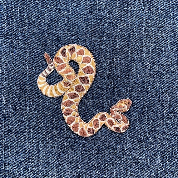 ビパッチ-BEPATCH-　タイダイ系BORN花snakeデザイン 3色セット Snake Applique Patch - Embroidered Western Diamond-back
