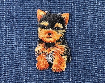 【専用】ヨークシャーテリア刺繍入り ハンドメイド ティーカップ ヨーキー ドッグ アップリケ パッチ - 刺繍入り