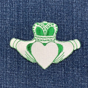 Irish Claddagh Applique Patch - Green & White Heart Love Ireland Embroidered Badge 3&quot; (Iron on)