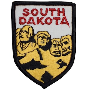 Vintage South Dakota Patch - Mount Rushmore National Monument 2-13/16&quot; (Sew on)