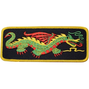 Großer Drachen Aufnäher nach rechts blickend, Kraftstärke Good Luck 13 cm (Bügelbild)