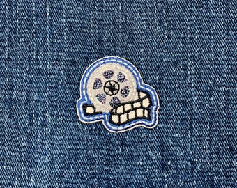 Film Reel Applique Patch - Embroidered Movie Theater Cinema Production Badge 1.25" (Iron On)