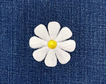 Parche grande de margarita blanca con aplique - Insignia floral bordada de 5 cm (para planchar)