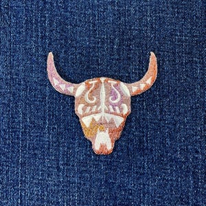 Bull Skull Applique Patch - Embroidered Southwest Longhorn Western Badge 2.75" (Iron On)