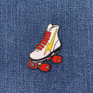 Lightning Roller Skate Patch - Embroidered Roller Derby Skating Badge 2.5" (Iron On)