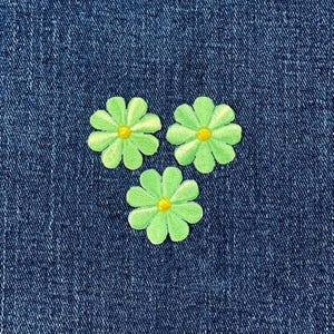 3-Pack Green Daisy Applique Patch - Mini Embroidered Flower Badge 1" (Iron On)