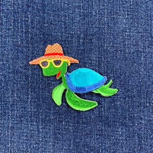 Turtle In Sunhat Applique Patch - Sunglasses Embroidered Animal Badge 3&quot; (Iron On)