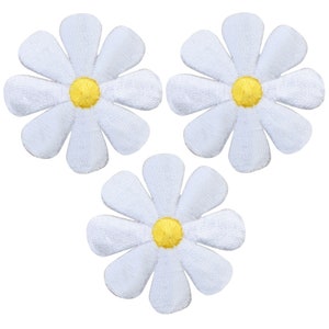 Large Daisy Applique Patch - Flower Bloom Gardening Badge 2" (3-Pack, Iron on)