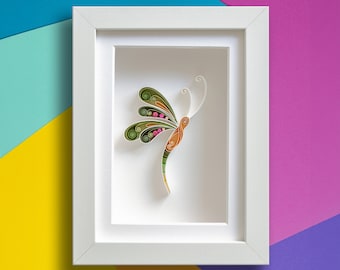 Libellule encadrée : Art du papier 3D Quilling