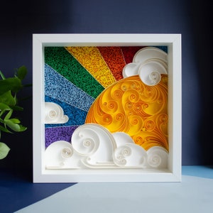 Arcobaleno, sole e nuvole - Arte murale con carta da quilling / Decorazioni per la casa colorate / Regali unici / Sole con quilling / Design con cornice / Arte arcobaleno