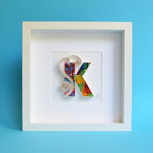 K - Arte de papel tapiz con filigrana - Letra K - Personalizada - Personalizada - Enmarcada - Monograma - Regalo de cumpleaños - Regalo de aniversario de bodas - Decoración del hogar