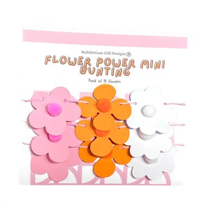Mini Retro flower garland pom pom centres Daisy and Pansy bunting pink orange and white 70s floral garland flower power party Bild 4