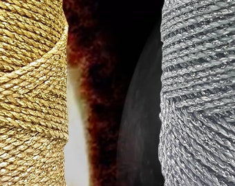Cewka o grubości 135 metrów (100gr) woskowanej nici linhasita w kolorach złoto i srebro o grubości 1,2 mm