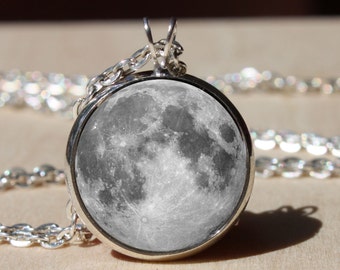 Handmade full moon necklace, Moon space pendant, gift for her him, space jewelry, moon chain, moon pandant, full moon silver necklace