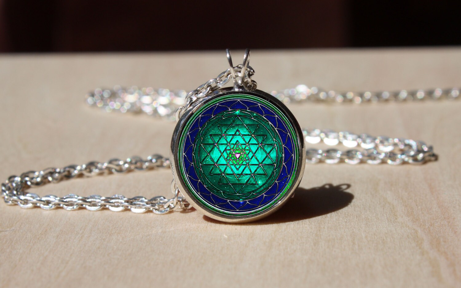 Pendentif Sri Yantra En Argent 925 - Géométrie Sacrée Mandala Mystique - 3.4g