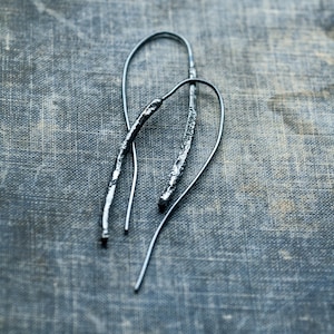 oxidized sterling silver edgy threader earrings, organic raw silver jewellery, artisan handmade jewelry, undergrowh studio