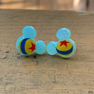 Pixar Ball inspirierte Mausohren Ohrstecker
