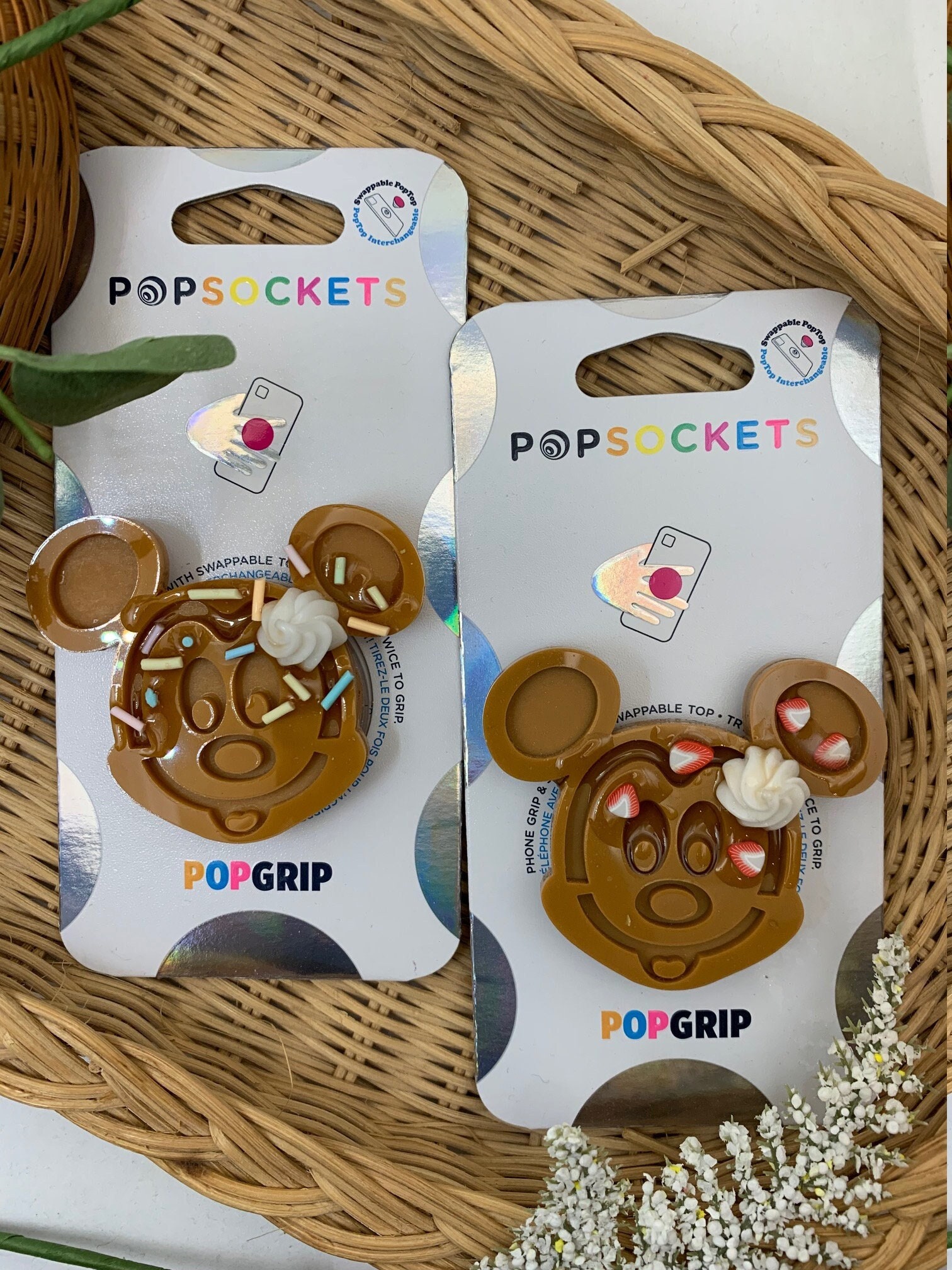 Mickey Big Pop Socket Disney Santa Mickey Mouse Figural PopSockets