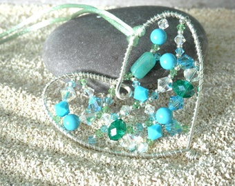 Tutorial to make a beaded wire heart decoration - downloadable pdf pattern