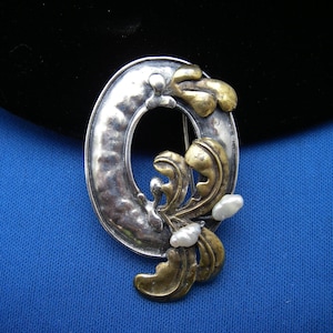 Beautiful Sterling Brass and Baroque Pearls Pin