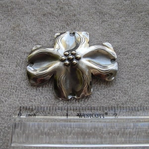 Vintage Hand Made Sterling DOGWOOD BLOSSOM BROOCH-Unsigned