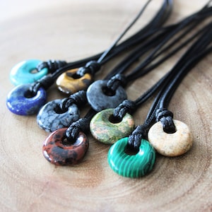 Circle Pendant Necklace Cord,Pi Necklace, Donut Pendant for men, Cord Necklace, Simple Necklace for Everyday Wear,Onyx Necklace for Men