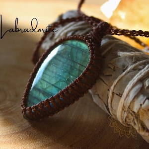 Labradorite Pendant Macrame, Green Labradorite Necklace, Festival Jewelry Labradorite,Necklace for Birthday Gift,Macrame Necklace,Laradorite