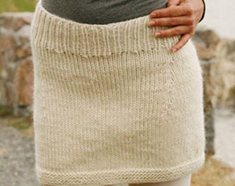 Knit  skirt in wool, hand knit skirt, made to order