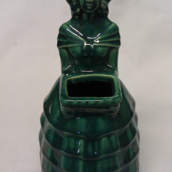 Vintage USA Pottery Lady  Tooth Brush Holder