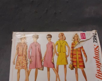 Simplicity Pattern No. 7482 Miss Size 8 Bust 31 1/2"