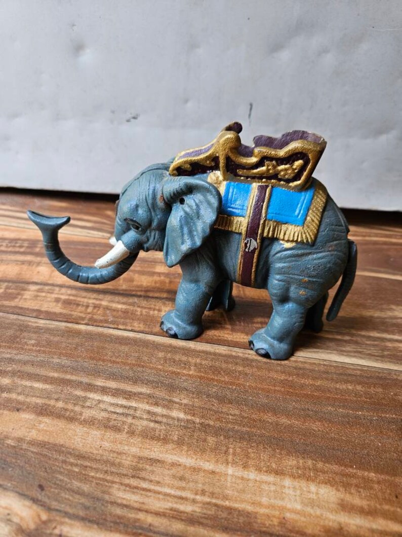 Vintage Circus Elephant, Mechanical Cast Iron, Coin Bank, Collectible ...