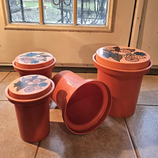 Vintage Rubbermaid Canister Set, 1970s Orange Nesting, 3 Piece Set.     Bin 148E