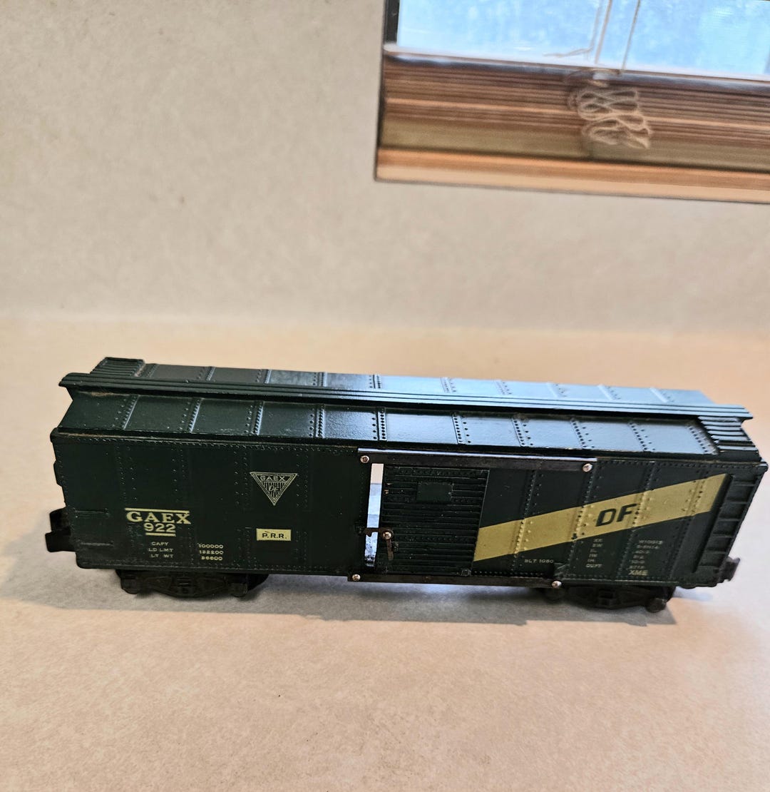 Vintage 1950s A.C. Gilbert American Flyer GAEX No. 922 Green Boxcar ...