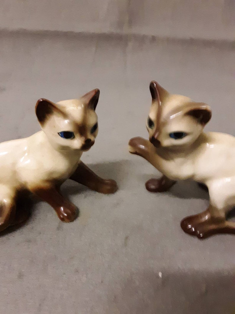 Siamese Look Cats with Blue Eyes Sitting Up Cat Figurines