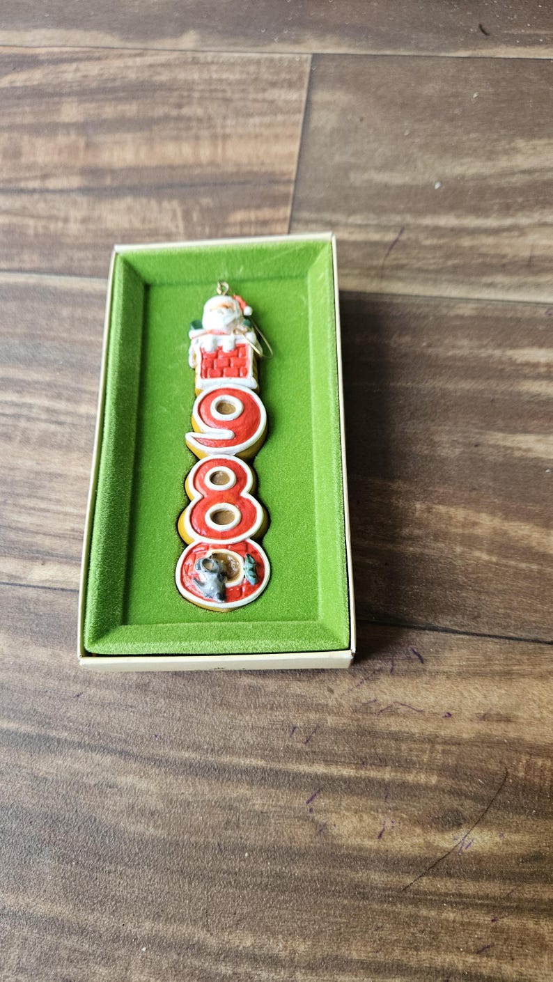 Hallmark Tree 1980 Trimmer Collection Mint in Box Made in Hong Kong