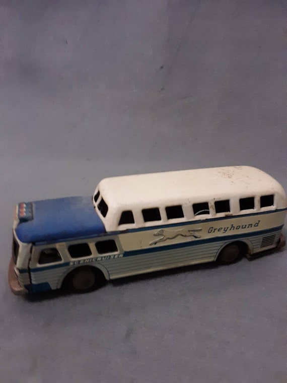 greyhound bus toy