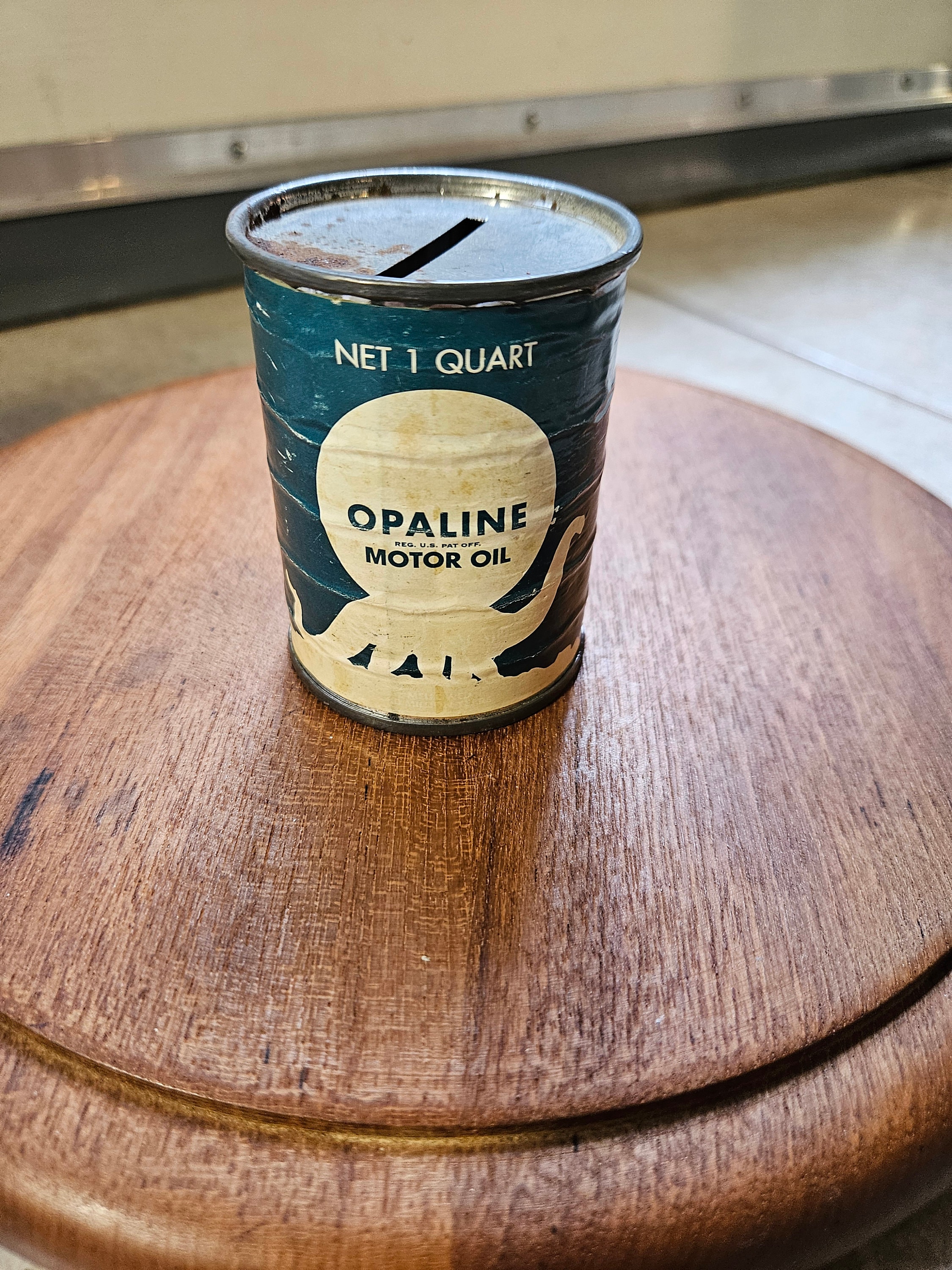 Vintage Opaline Sinclair Motor Oil Can Bank, Dino Dinosaur Tin Bin 43V ...