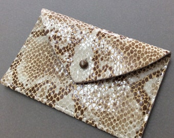 Leather card holder,  Snake print, Leather card case for women, Unique gifts for her under 30, Handmade by PulpoCreations.