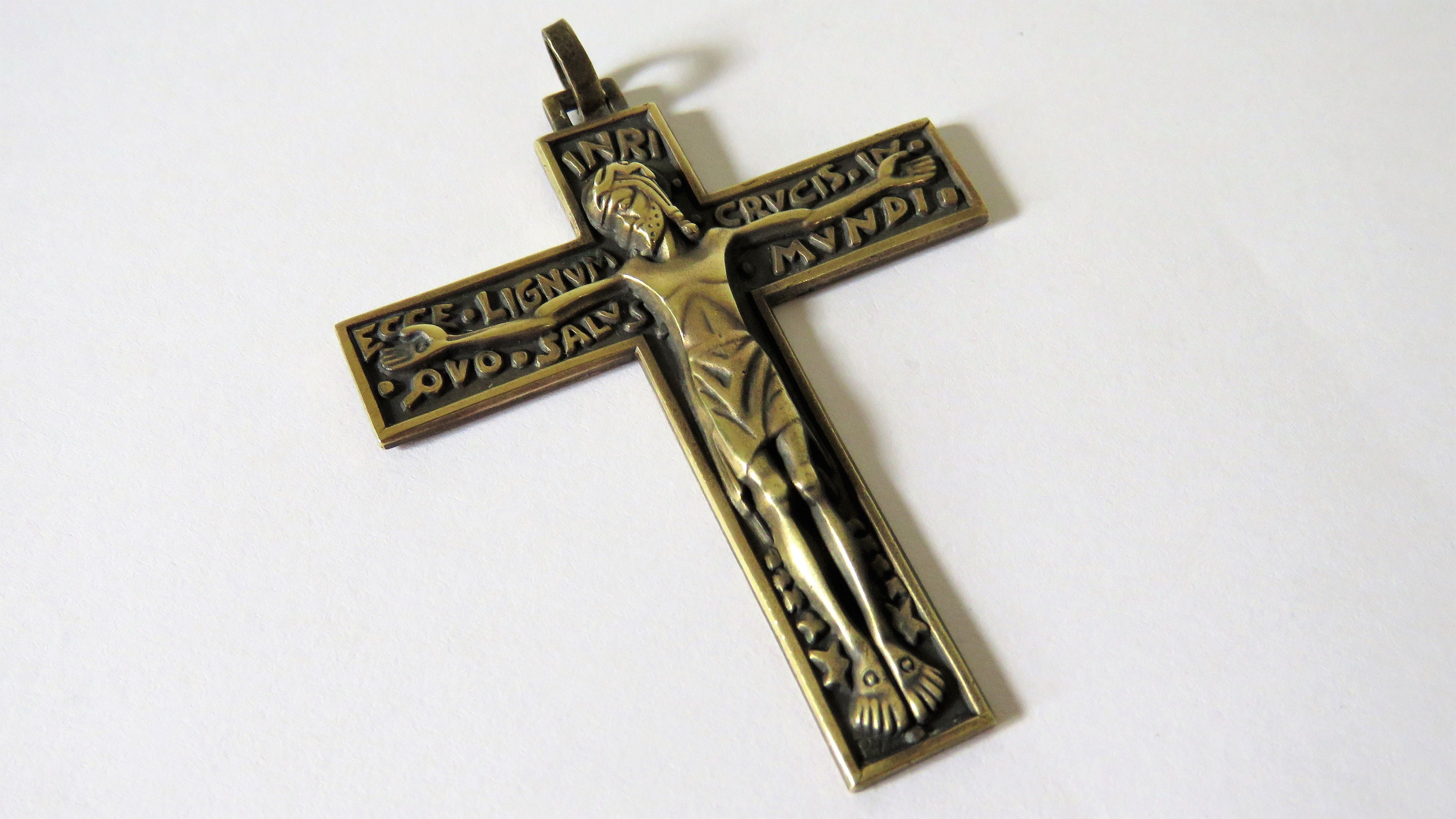 Crucifix Pectoral Vintage Français, Crucifix Du Clergé Fernand Py, en Bronze Py