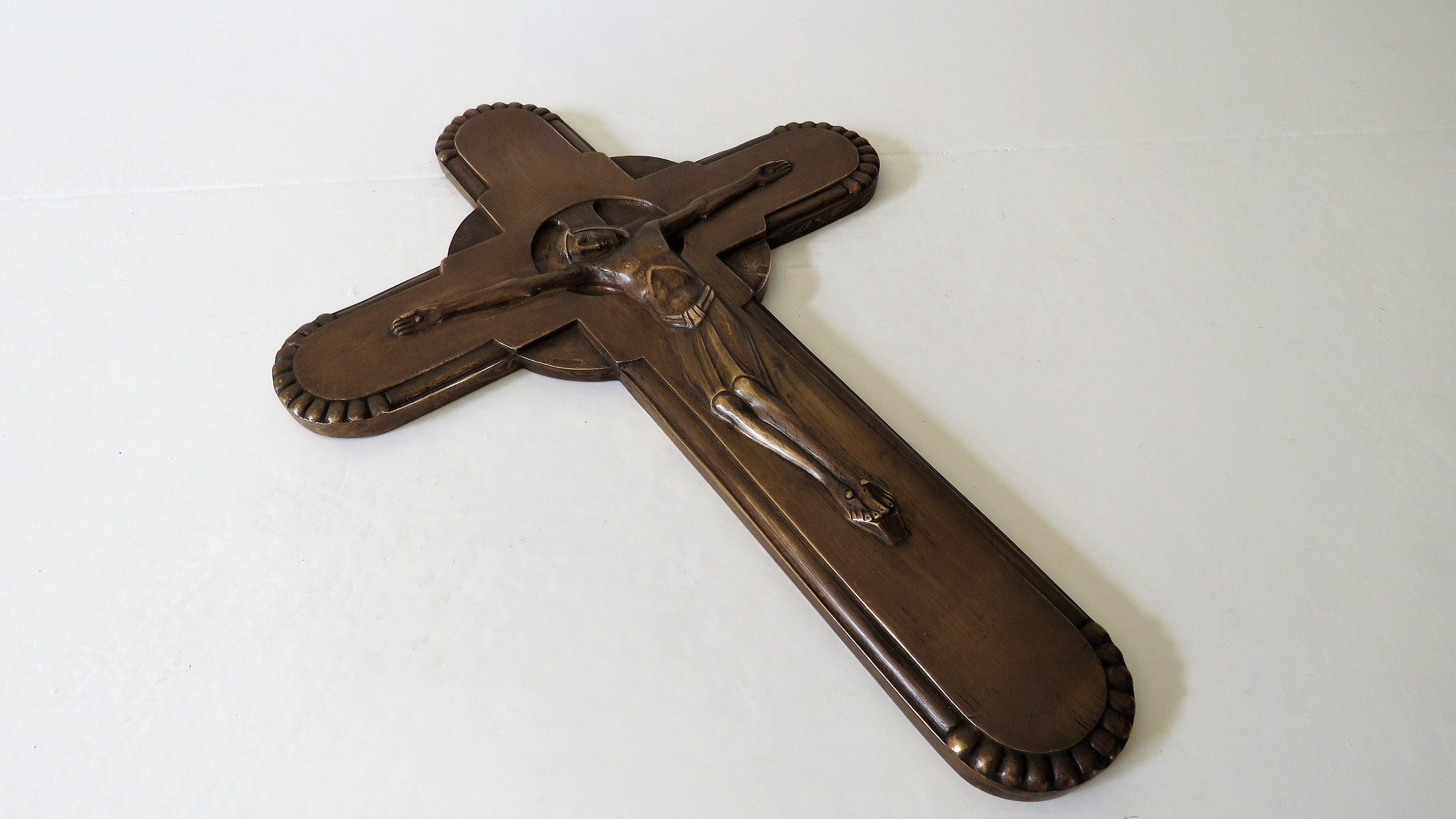 Mur Crucifix Bronze Belgique